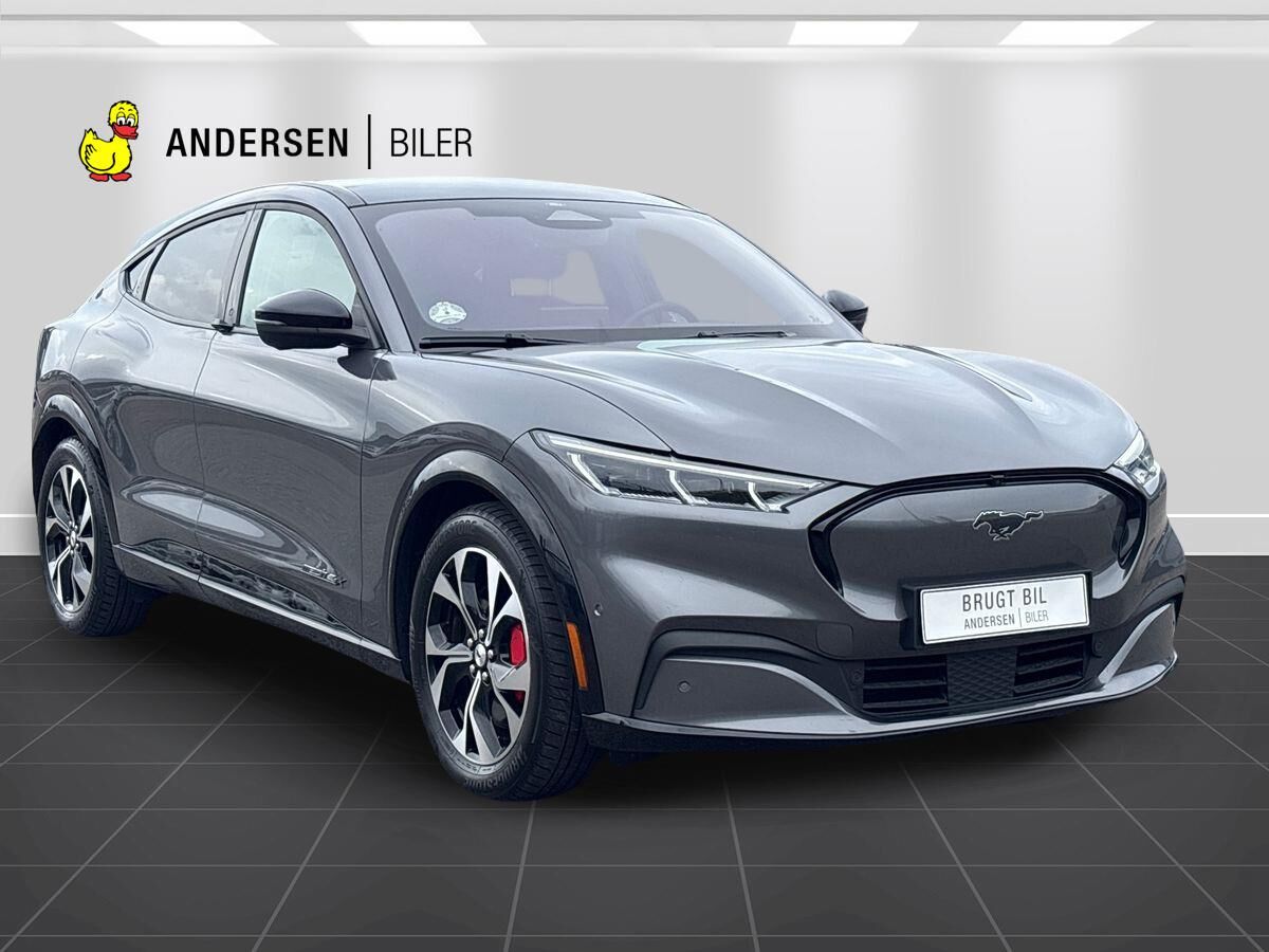 Billede af Ford Mustang Mach-E EL UR Premium AWD 351HK 5d Aut.