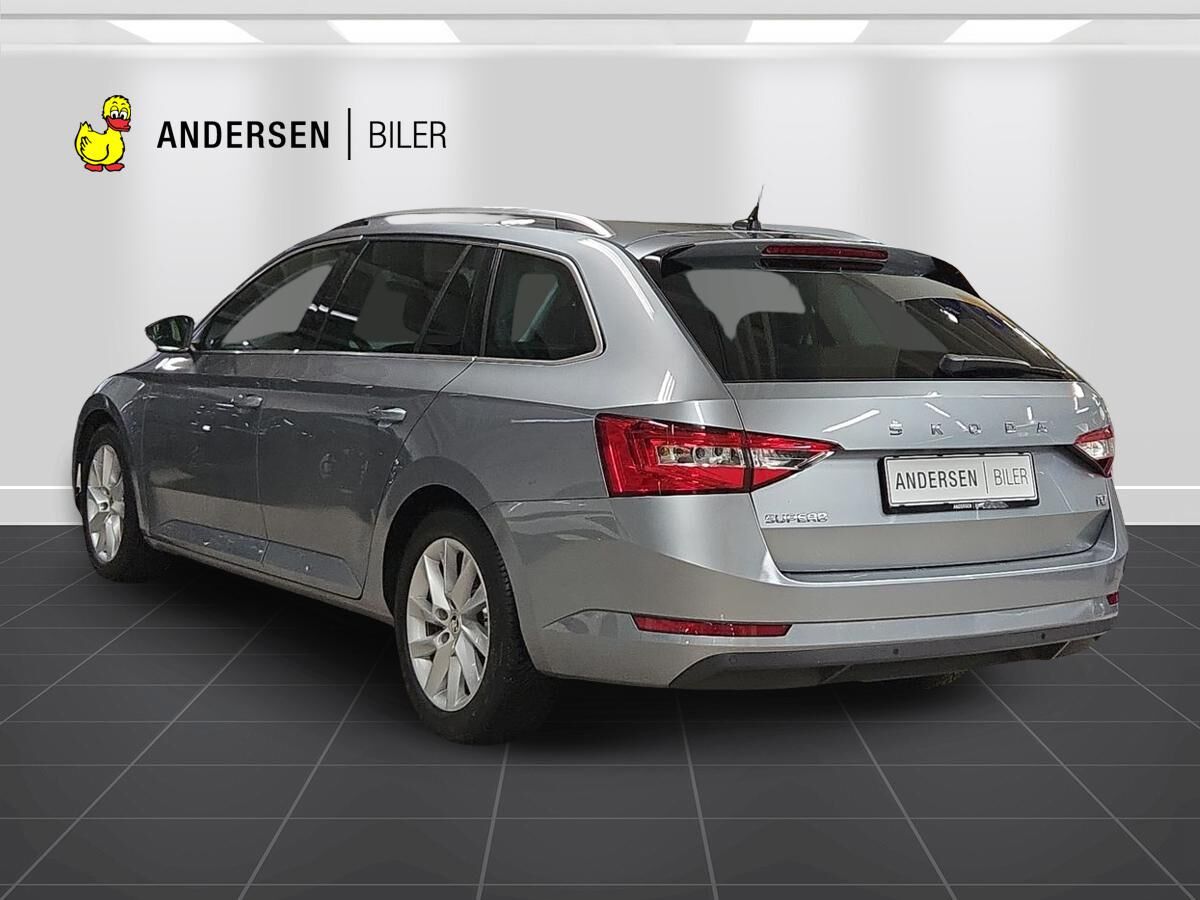 Billede af Skoda Superb Combi 1,4 TSI  Plugin-hybrid iV DSG 218HK Stc 6g Aut.