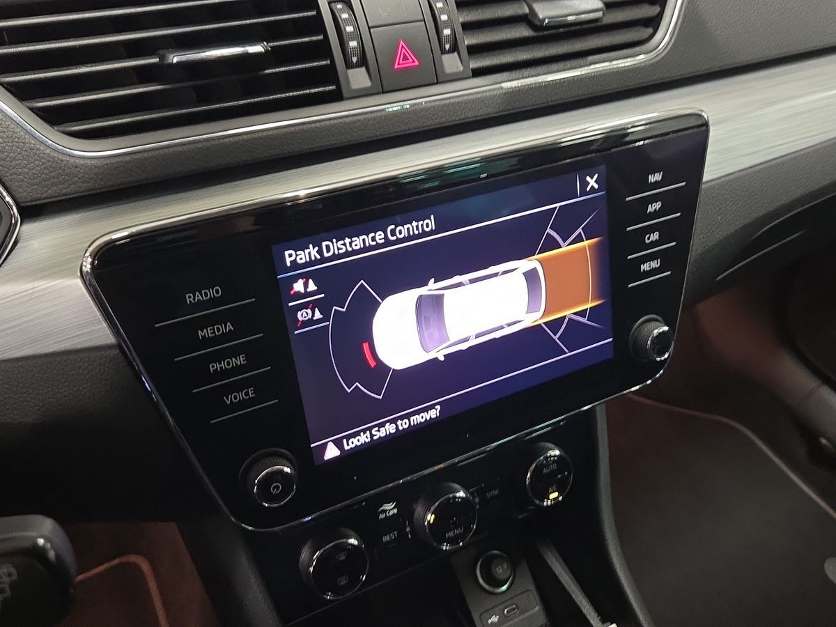 Billede af Skoda Superb Combi 1,4 TSI  Plugin-hybrid iV DSG 218HK Stc 6g Aut.