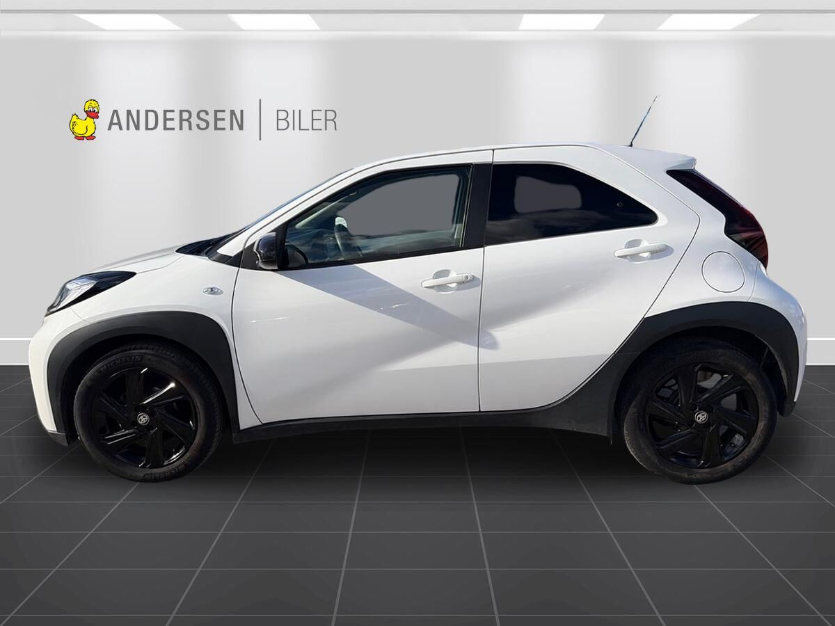 Billede af Toyota Aygo X 1,0 VVT-I Active 72HK 5d