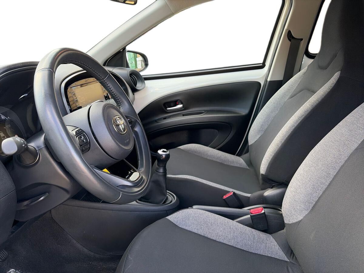 Billede af Toyota Aygo X 1,0 VVT-I Active 72HK 5d