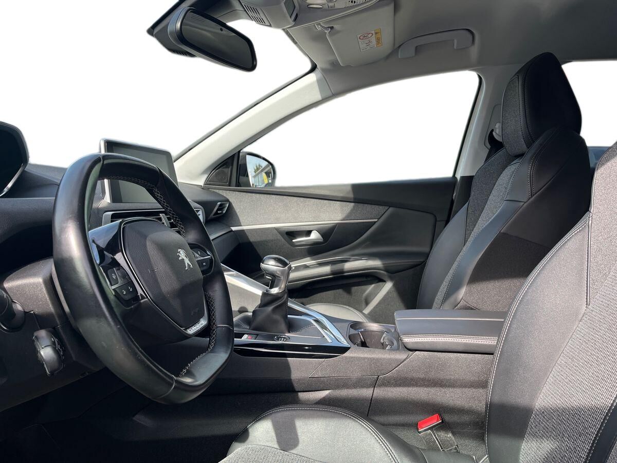 Billede af Peugeot 3008 1,2 PureTech Allure LTD 130HK 5d 6g
