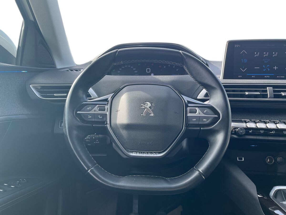Billede af Peugeot 3008 1,2 PureTech Allure LTD 130HK 5d 6g