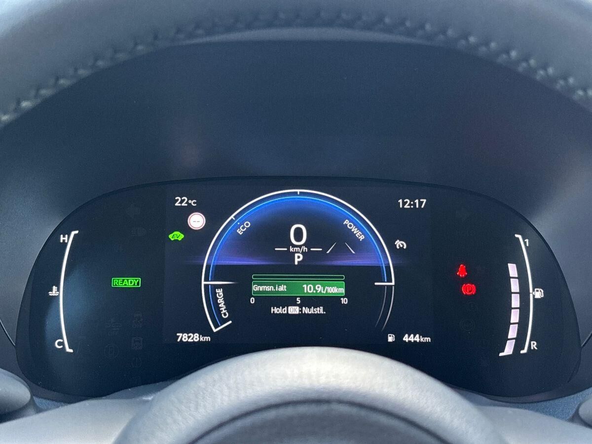 Billede af Toyota Yaris Cross 1,5 Hybrid Style Comfort 116HK 5d Trinl. Gear