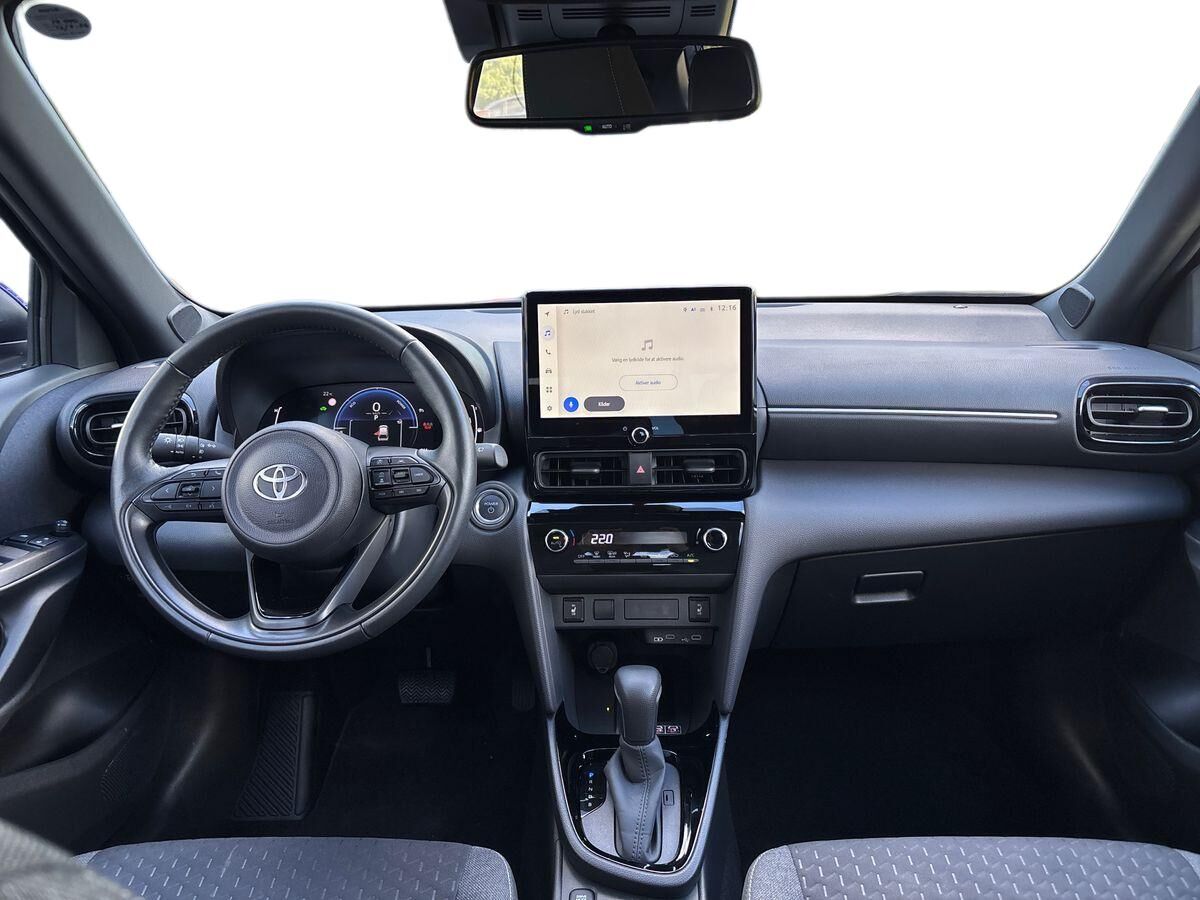 Billede af Toyota Yaris Cross 1,5 Hybrid Style Comfort 116HK 5d Trinl. Gear