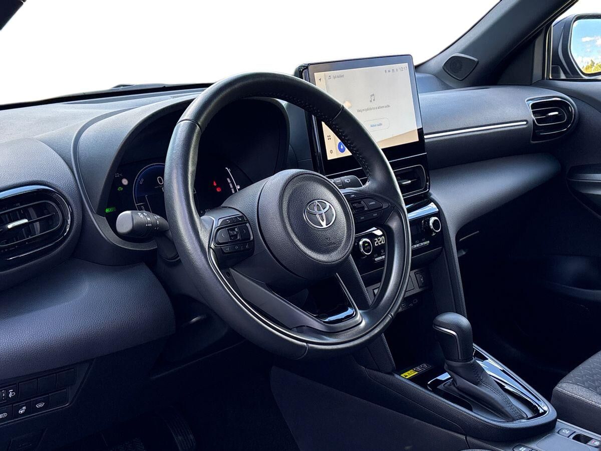 Billede af Toyota Yaris Cross 1,5 Hybrid Style Comfort 116HK 5d Trinl. Gear
