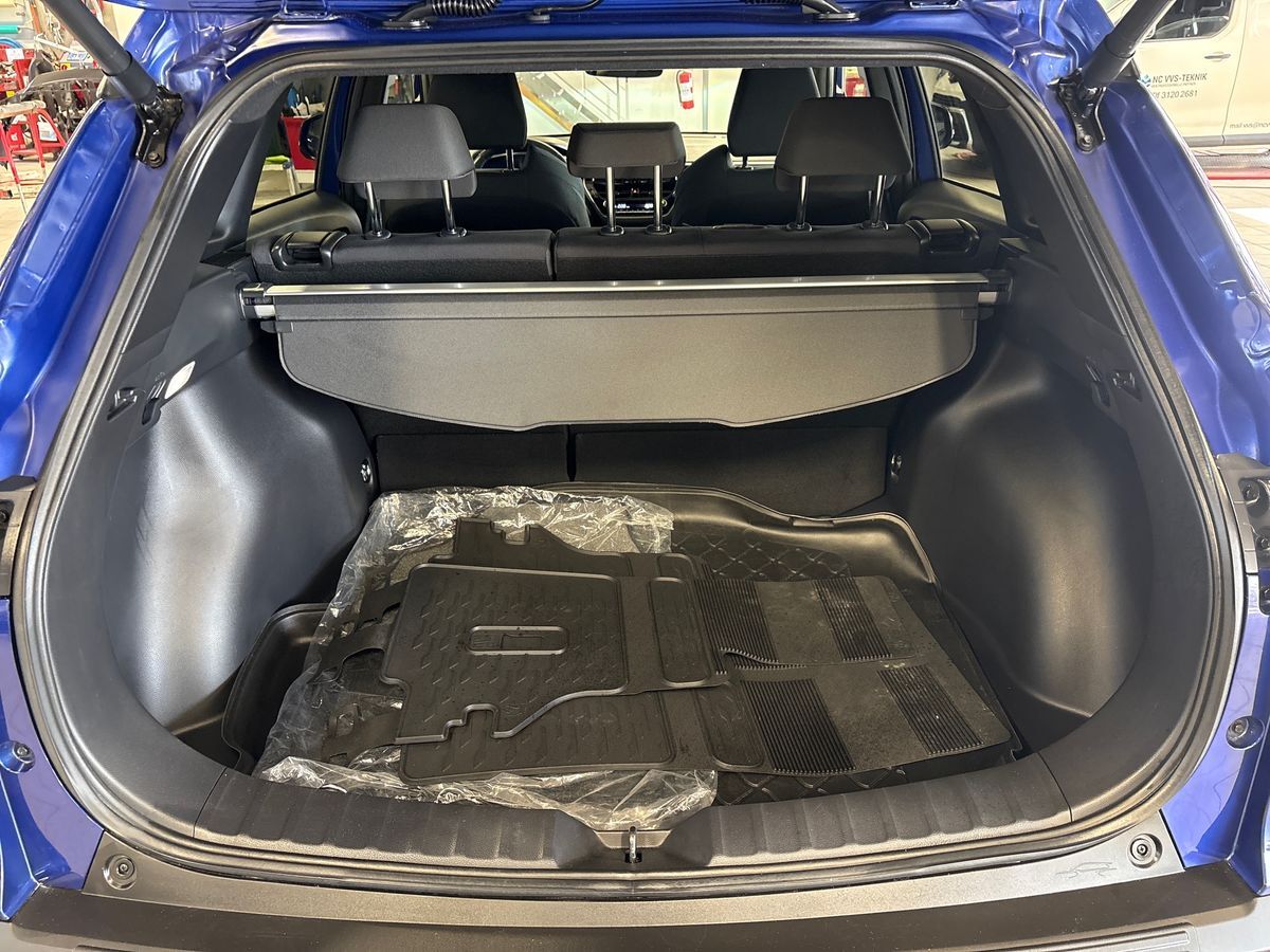 Billede af Toyota Corolla Cross 1,8 Hybrid Style Comfort 140HK 5d Aut.