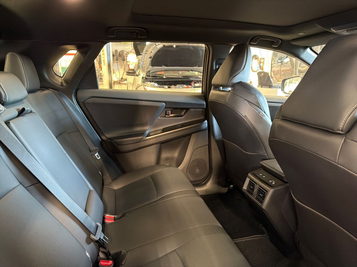 Billede af Toyota bZ4X EL Executive Panorama AWD 343HK 5d Aut.