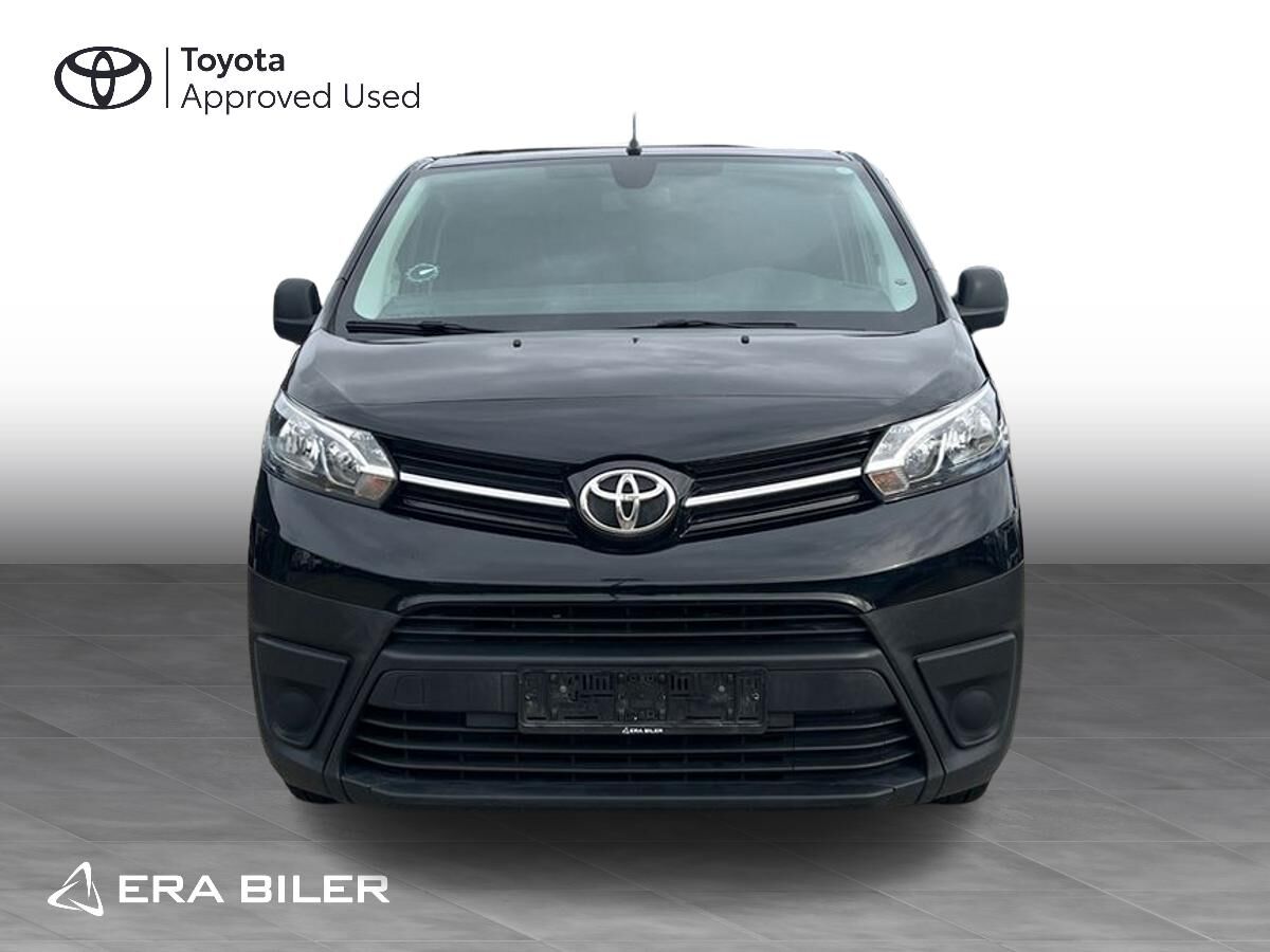 Billede af Toyota Proace Long 2,0 D Comfort m skydedør i højre side og sidehængslede bagdøre 122HK Van Man. 