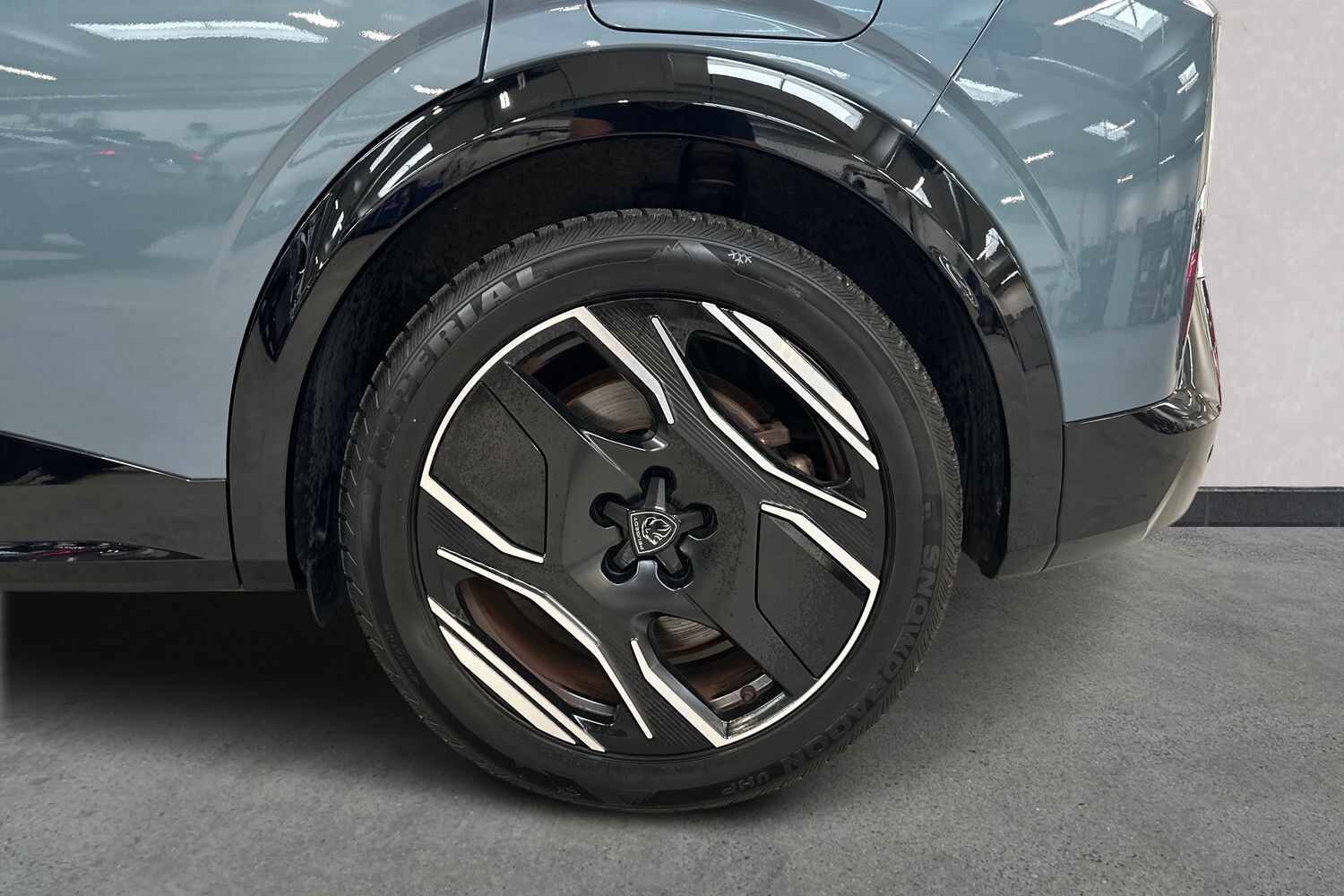 Billede af Peugeot e-3008 EL GT 210HK 5d Aut.