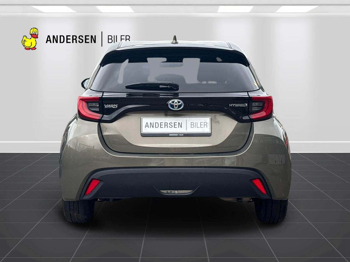 Billede af Toyota Yaris 1,5 Hybrid H3 Smart 116HK 5d Trinl. Gear