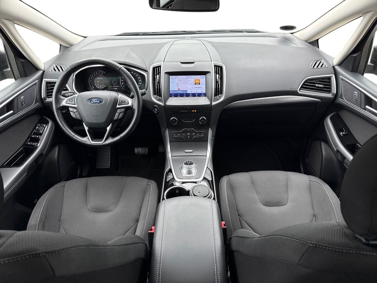 Billede af Ford S-Max 2,5 HEV  Hybrid Titanium CVT 190HK 8g Aut.