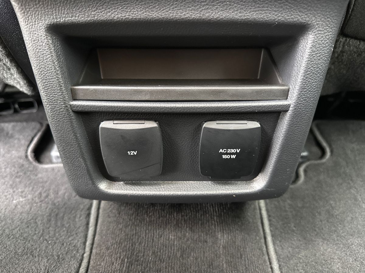 Billede af Ford S-Max 2,5 HEV  Hybrid Titanium CVT 190HK 8g Aut.