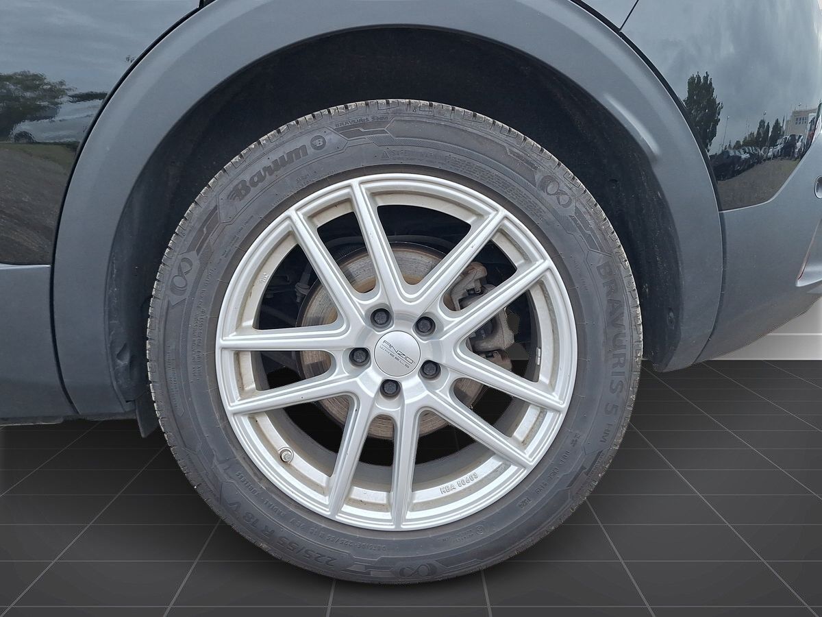 Billede af Peugeot 3008 1,6 PureTech  Plugin-hybrid Performance Sport EAT8 225HK 5d 8g Aut.