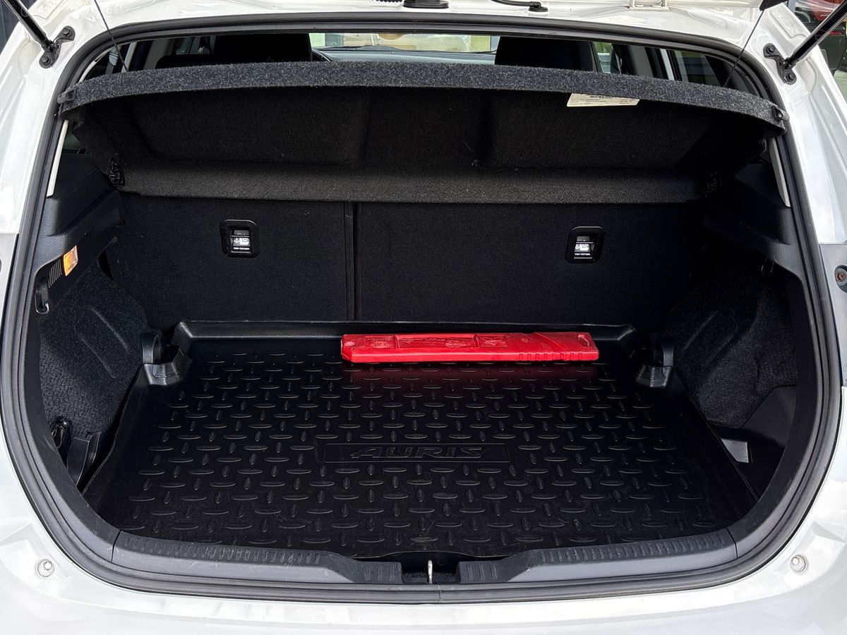 Billede af Toyota Auris 1,8 Hybrid H2 Selected 136HK 5d Aut.