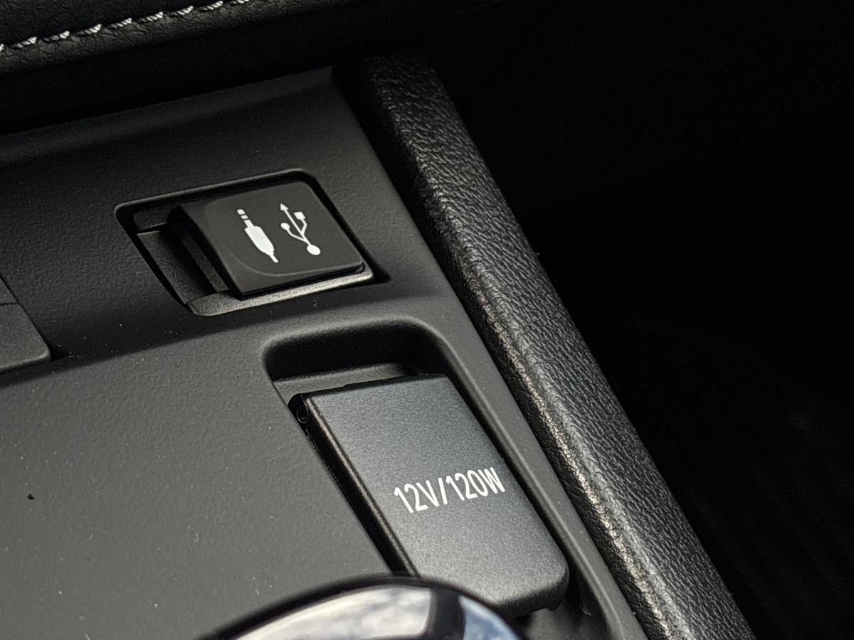 Billede af Toyota Auris 1,8 Hybrid H2 Selected 136HK 5d Aut.