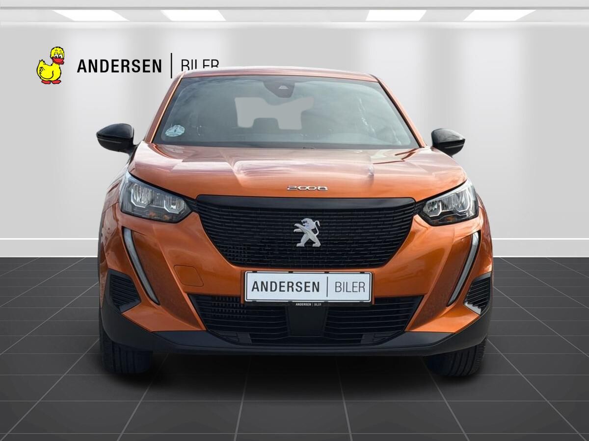 Billede af Peugeot 2008 1,2 PureTech Vision Pack EAT8 130HK 5d 8g Aut.