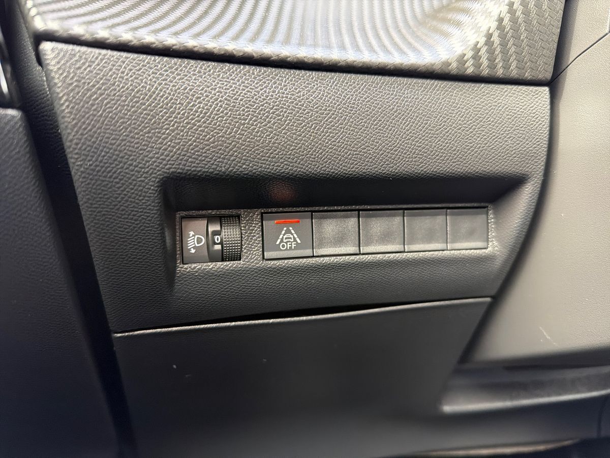Billede af Peugeot 2008 1,2 PureTech Vision Pack EAT8 130HK 5d 8g Aut.
