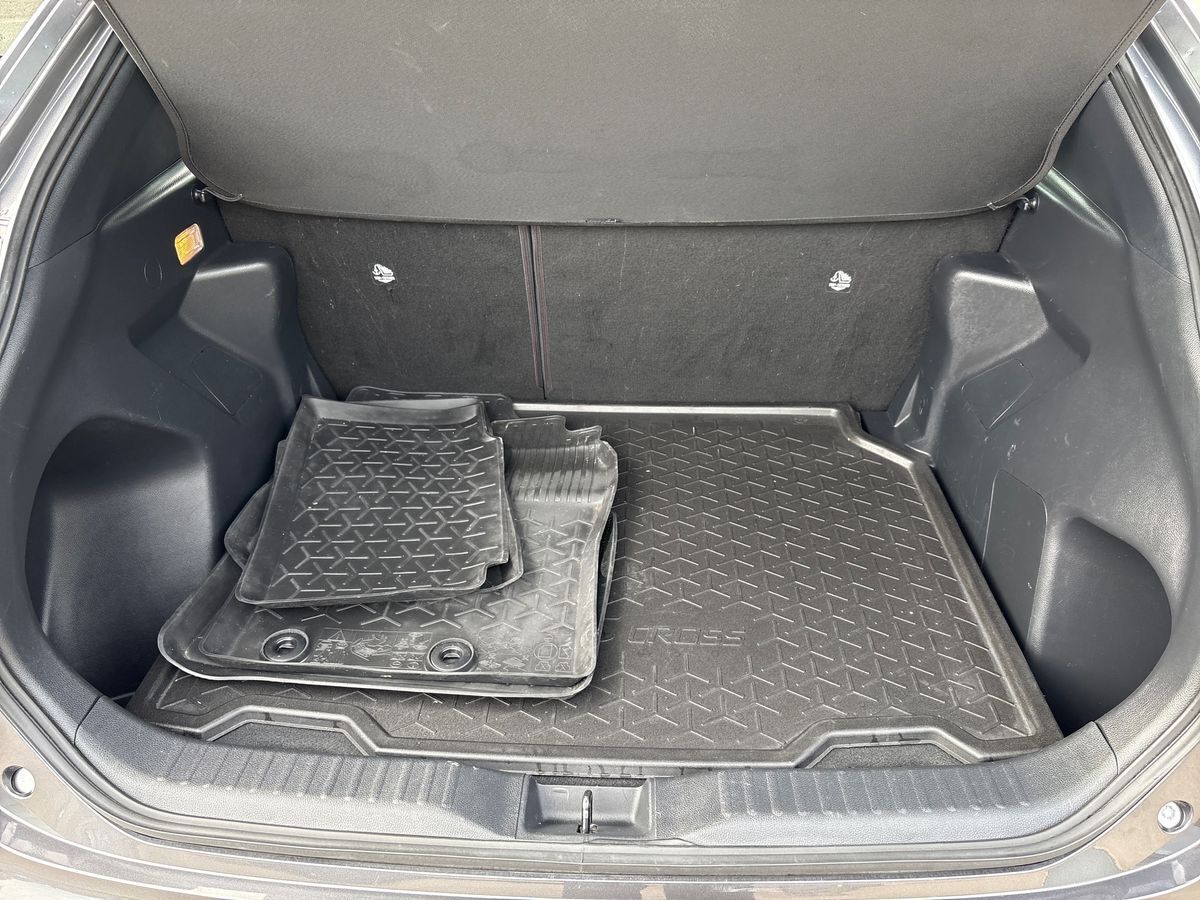 Billede af Toyota Yaris Cross 1,5 Hybrid Style Technology Plus 116HK 5d Trinl. Gear