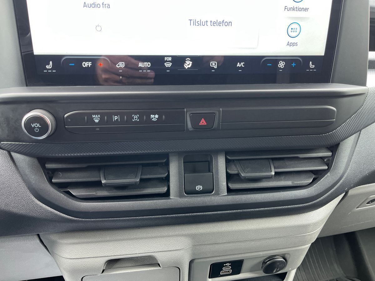 Billede af Ford Transit Custom 300 L2H1 2,0 EcoBlue Trend 170HK Van 8g Aut.