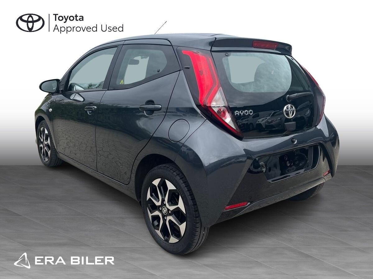 Billede af Toyota Aygo 1,0 VVT-I X-plore DAB+ 72HK 5d