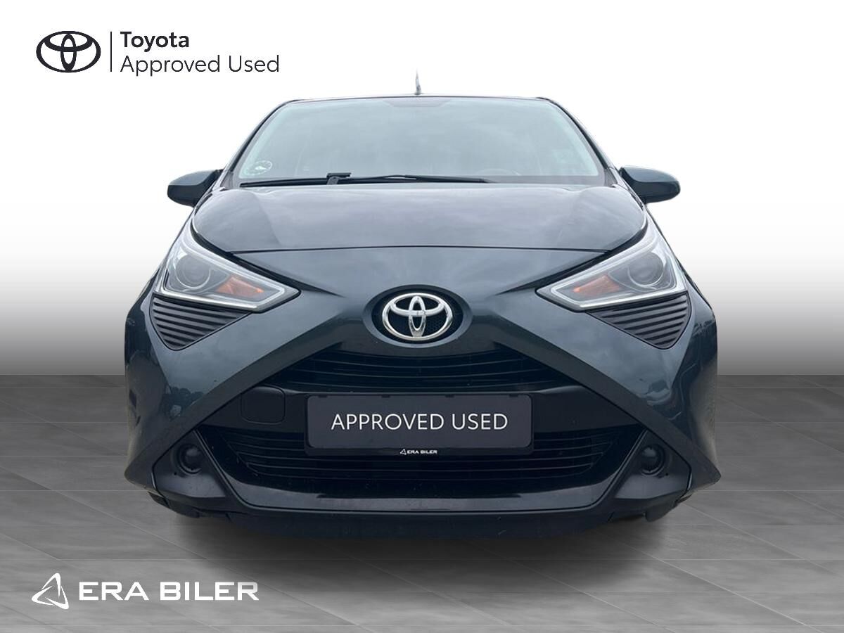 Billede af Toyota Aygo 1,0 VVT-I X-plore DAB+ 72HK 5d