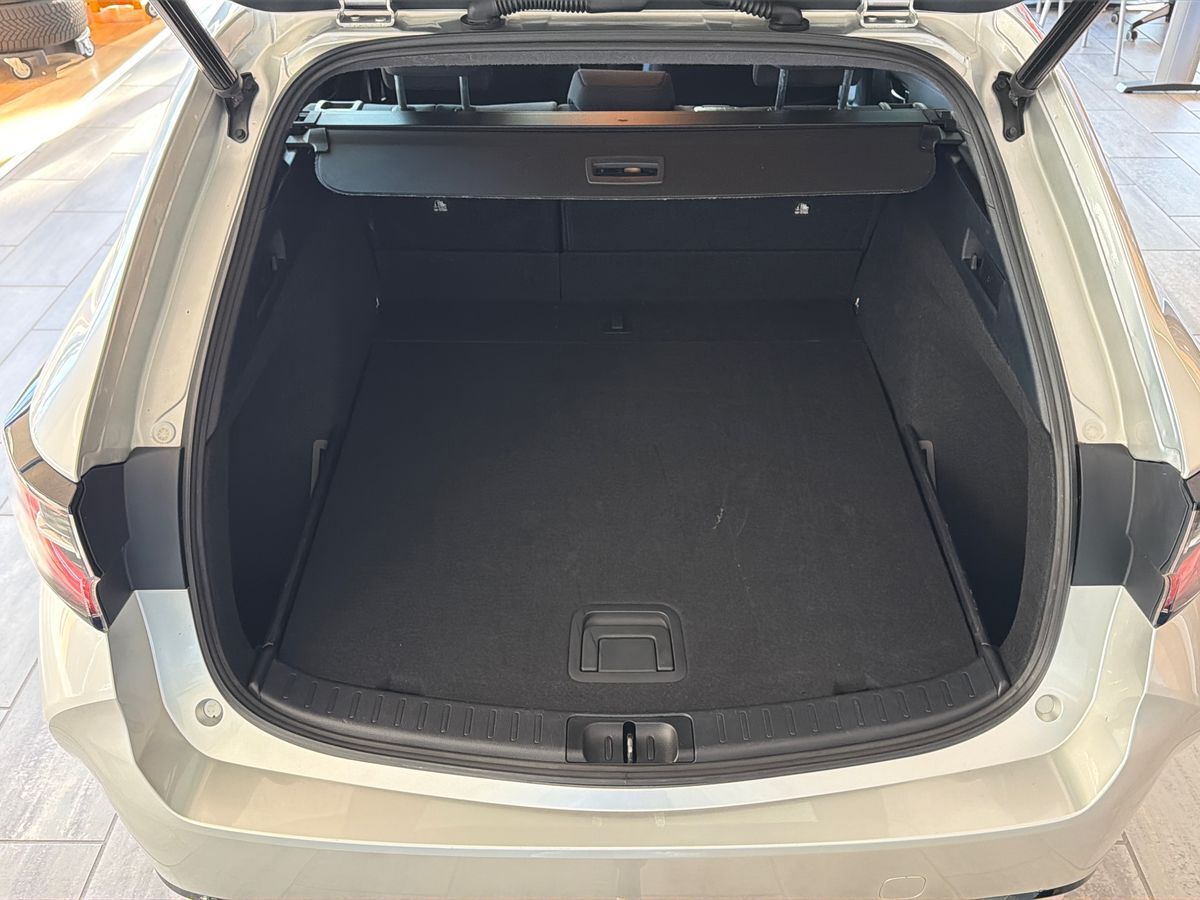 Billede af Toyota Corolla Touring Sports 1,8 Hybrid H3 Smart E-CVT 122HK Stc Trinl. Gear
