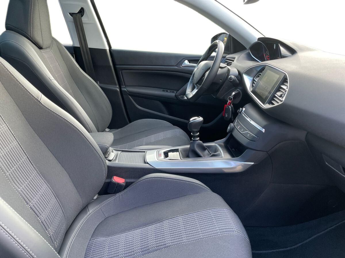 Billede af Peugeot 308 SW 1,5 BlueHDi Selection Sky 130HK Stc 6g