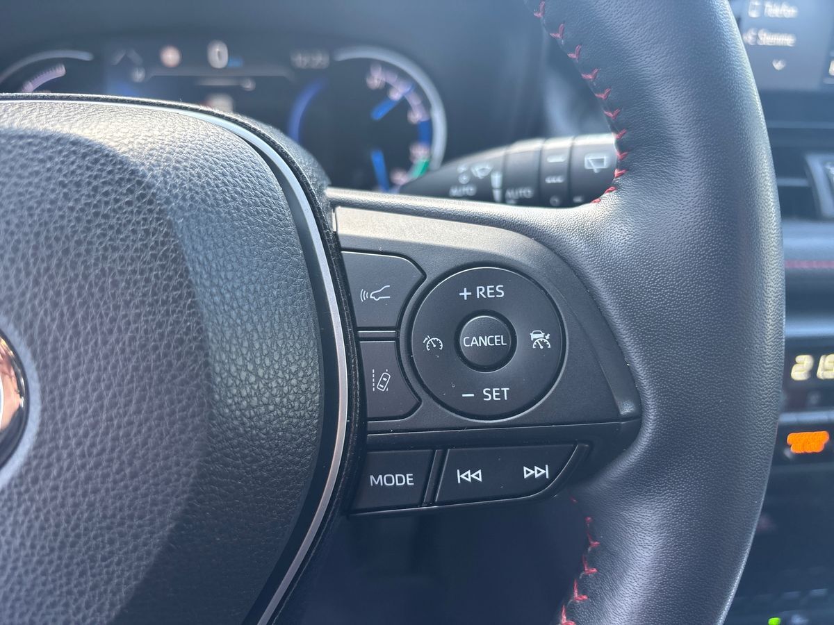 Billede af Toyota RAV4 Plug-in 2,5 Plugin-hybrid Active Comfort AWD 306HK 5d 6g Aut.