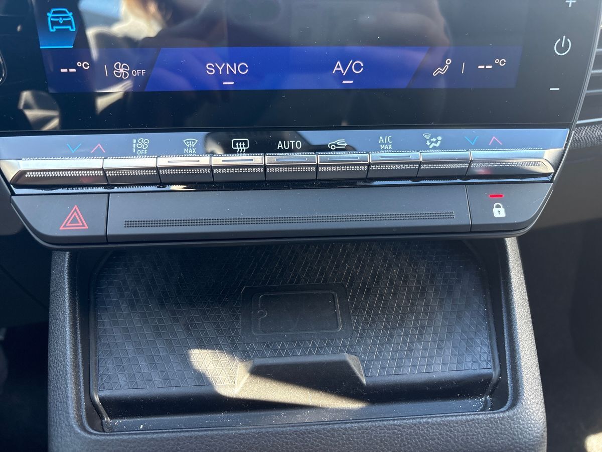 Billede af Renault Scénic E-TECH Evolution 170HK Aut.