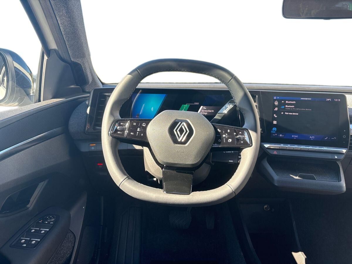 Billede af Renault Scénic E-TECH Evolution 170HK Aut.