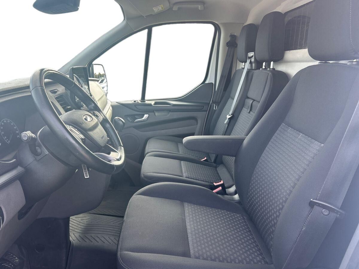 Billede af Ford Transit Custom 300 L2H1 2,0 TDCi Trend 130HK Van 6g
