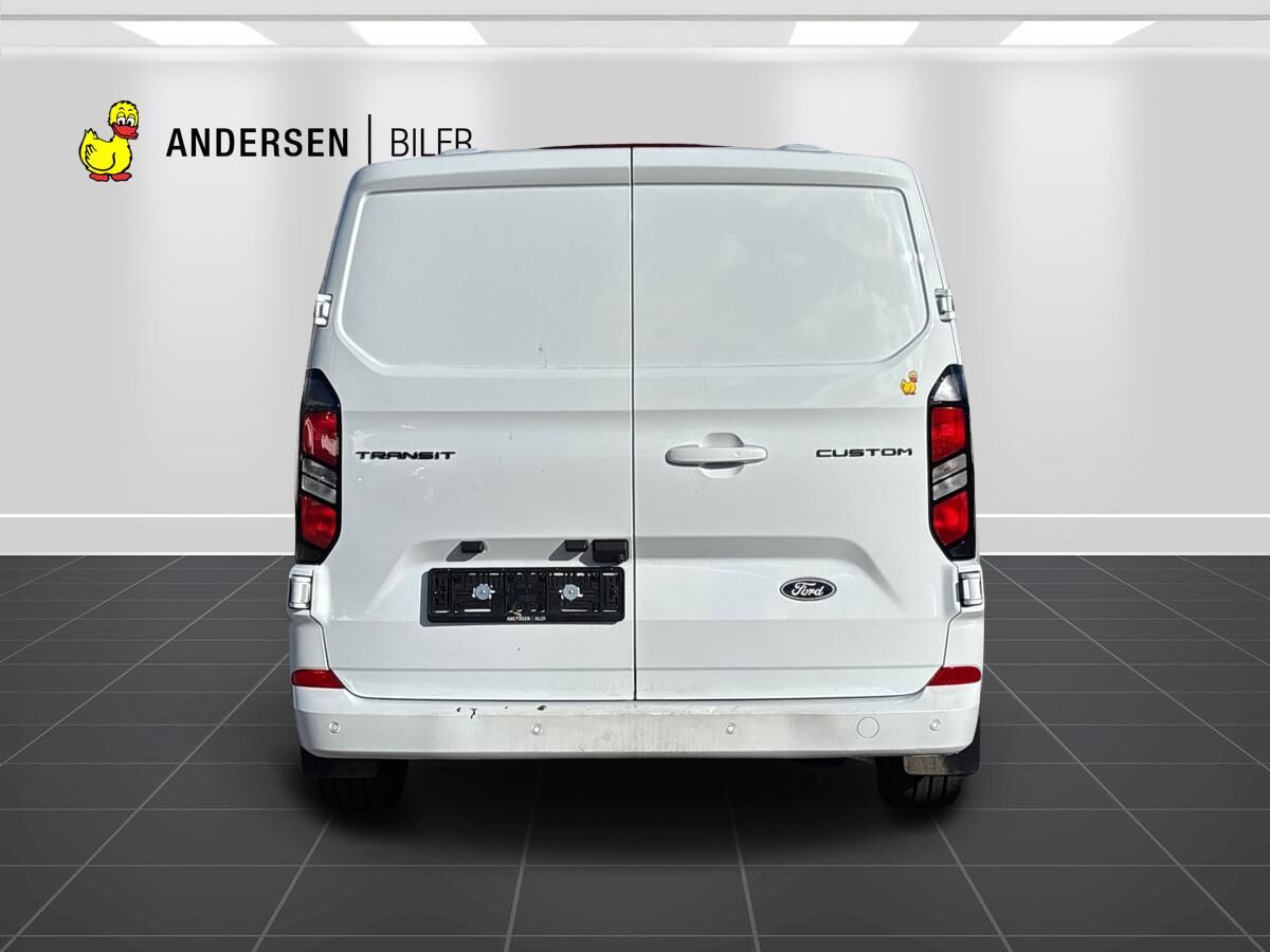 Billede af Ford Transit Custom 2.0 EcoBlue 170 HK A8 FWD, Limited Van 320 L2