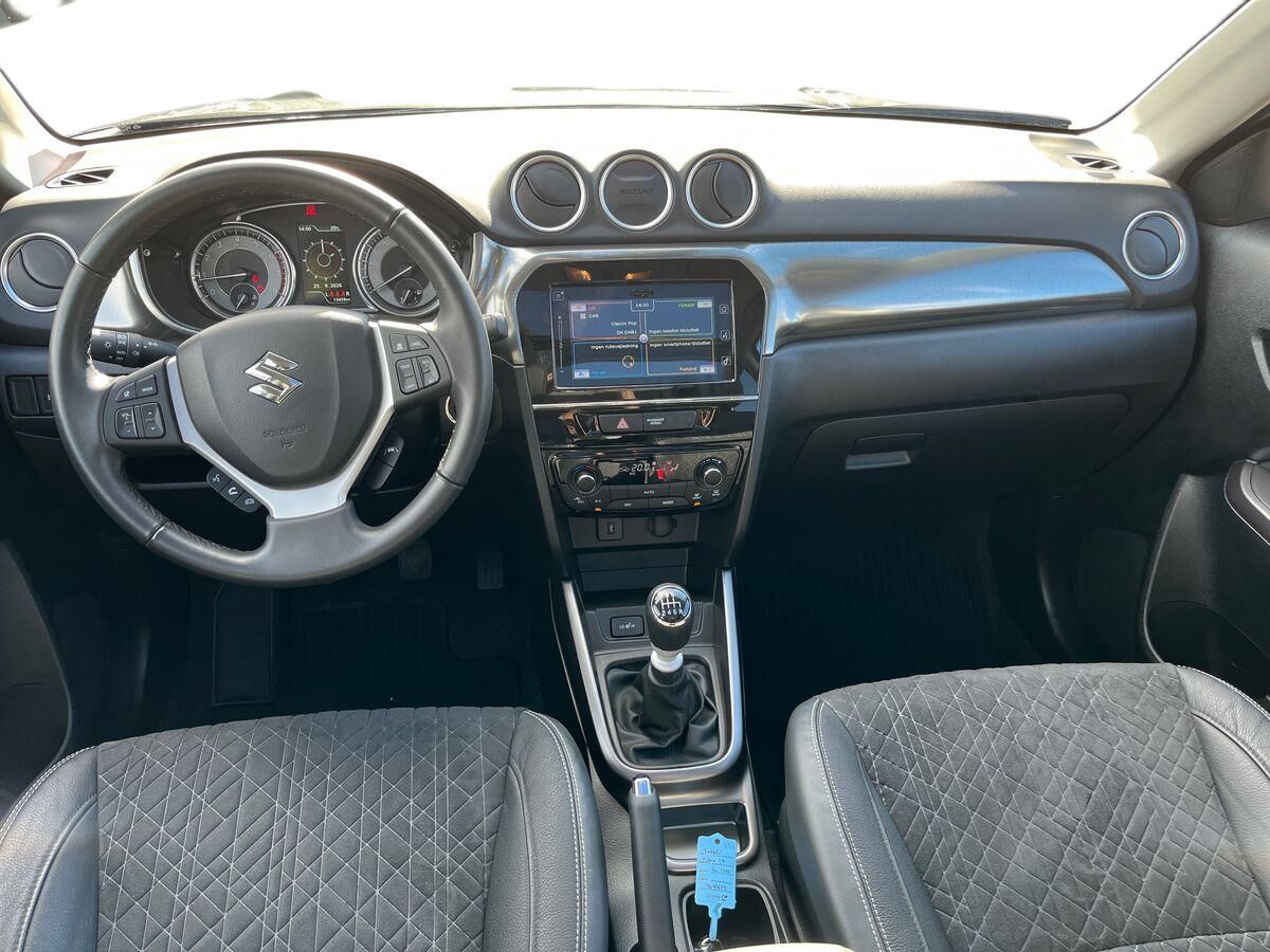 Billede af Suzuki Vitara 1,4 Boosterjet  Mild hybrid Adventure 129HK 5d 6g