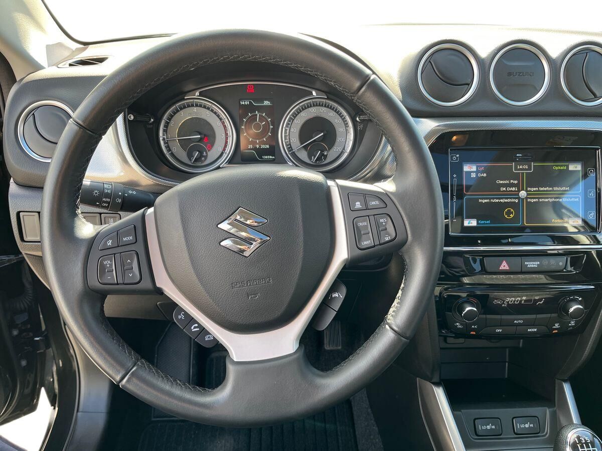 Billede af Suzuki Vitara 1,4 Boosterjet  Mild hybrid Adventure 129HK 5d 6g