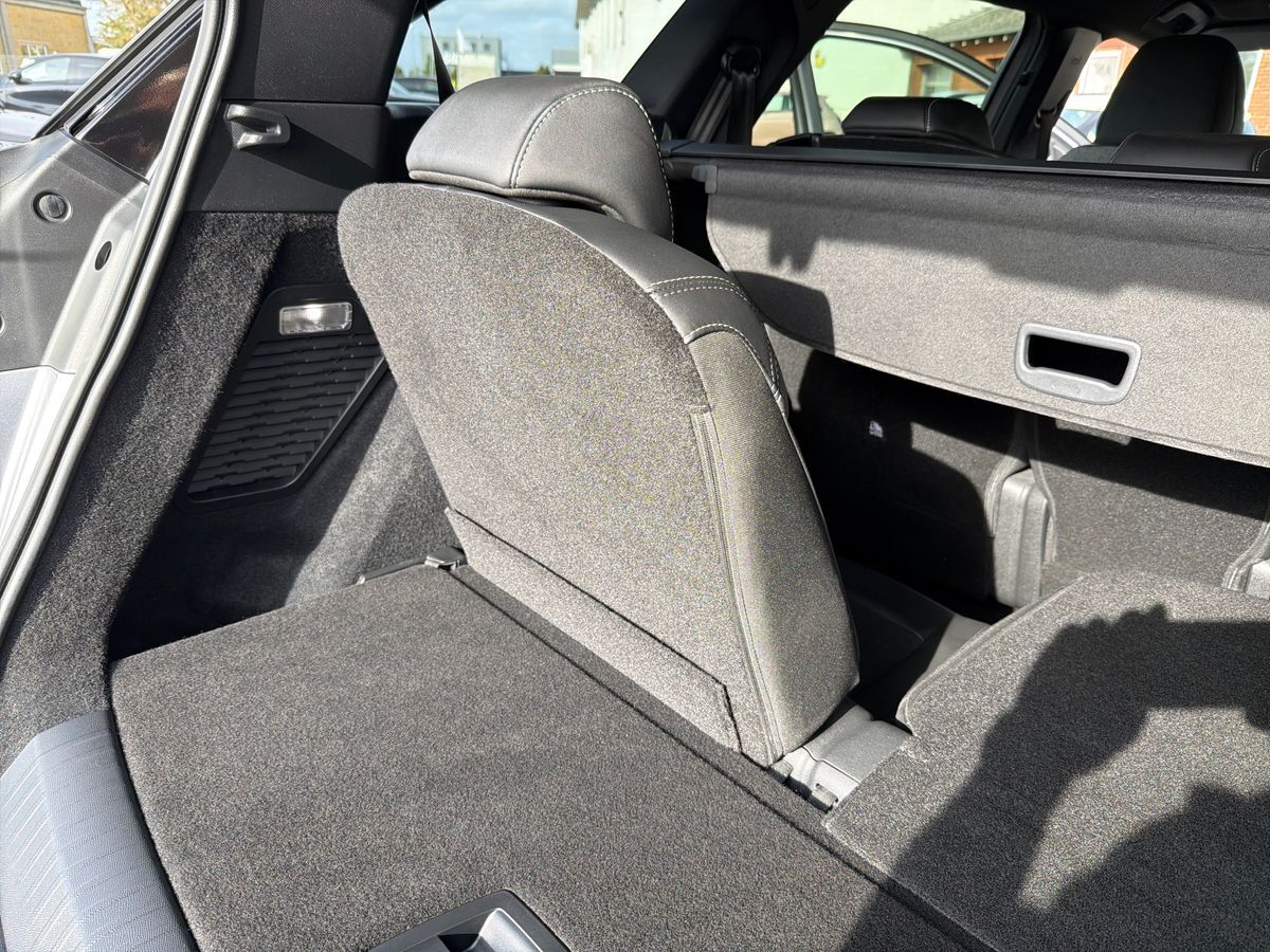 Billede af Peugeot e-5008 EL GT Pack 210HK 5d Aut.