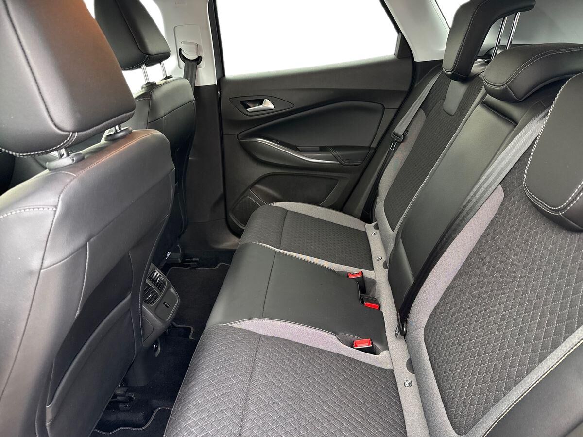 Billede af Opel Grandland X 1,6 PHEV  Plugin-hybrid Ultimate 225HK 5d 8g Aut.
