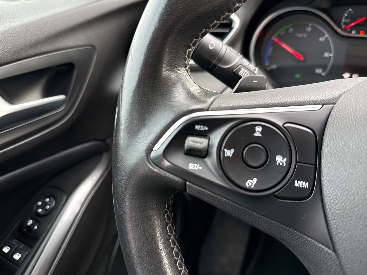 Billede af Opel Grandland X 1,6 PHEV  Plugin-hybrid Ultimate 225HK 5d 8g Aut.