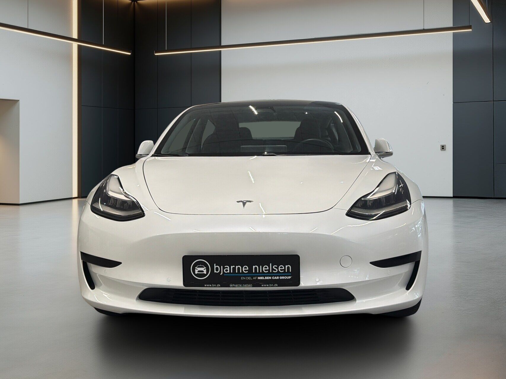 Billede af Tesla Model 3 EL Standard Range Plus 283HK Aut.