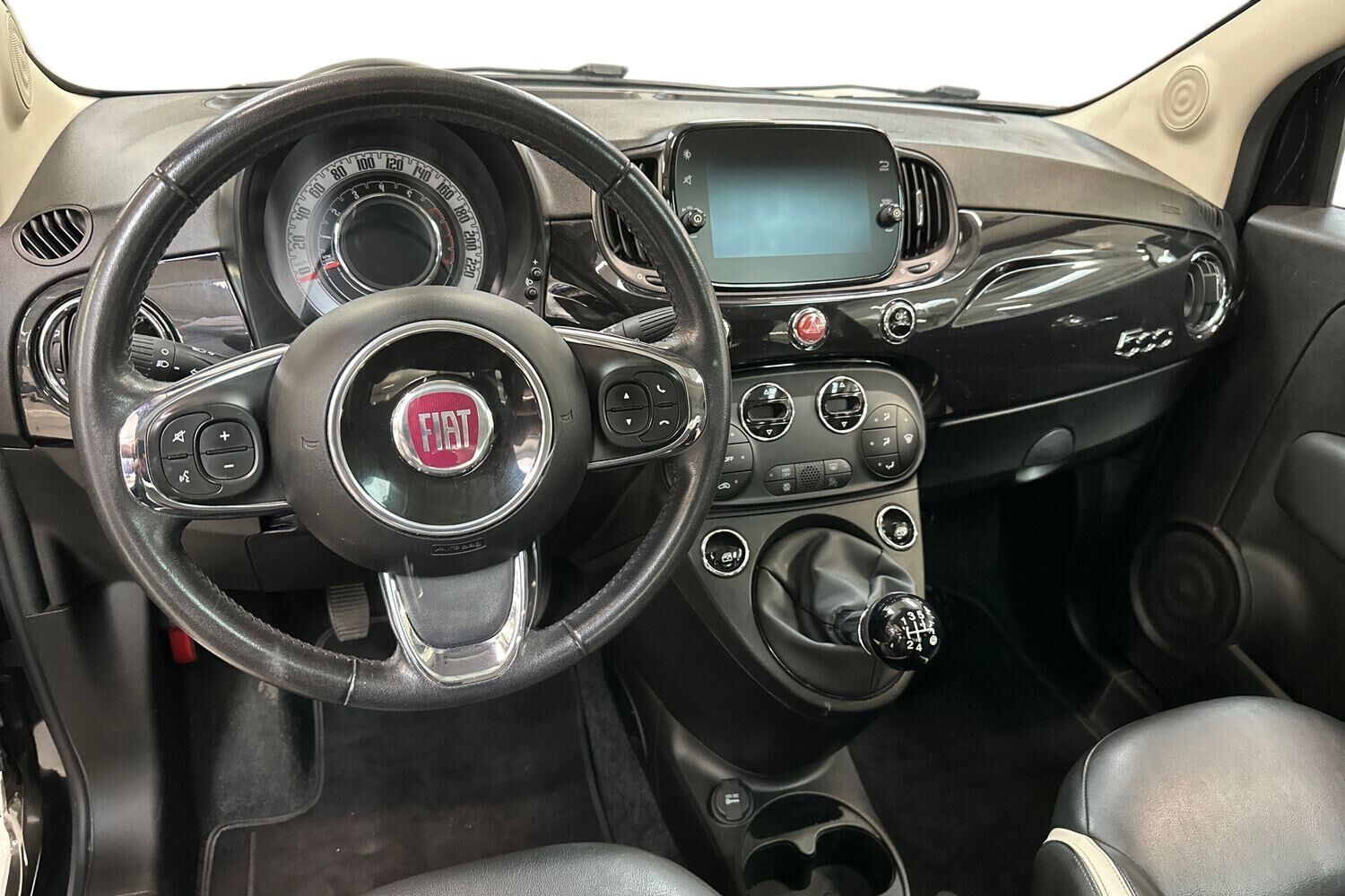 Billede af Fiat 500 1,2 Eco Black Start & Stop 69HK 3d