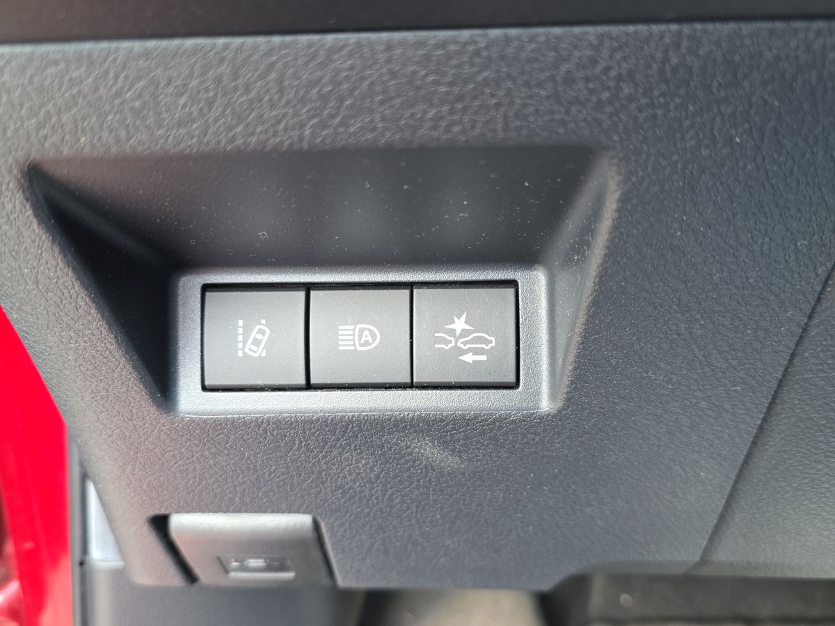 Billede af Toyota Yaris 1,5 Hybrid H2 Limited E-CVT 100HK 5d Trinl. Gear