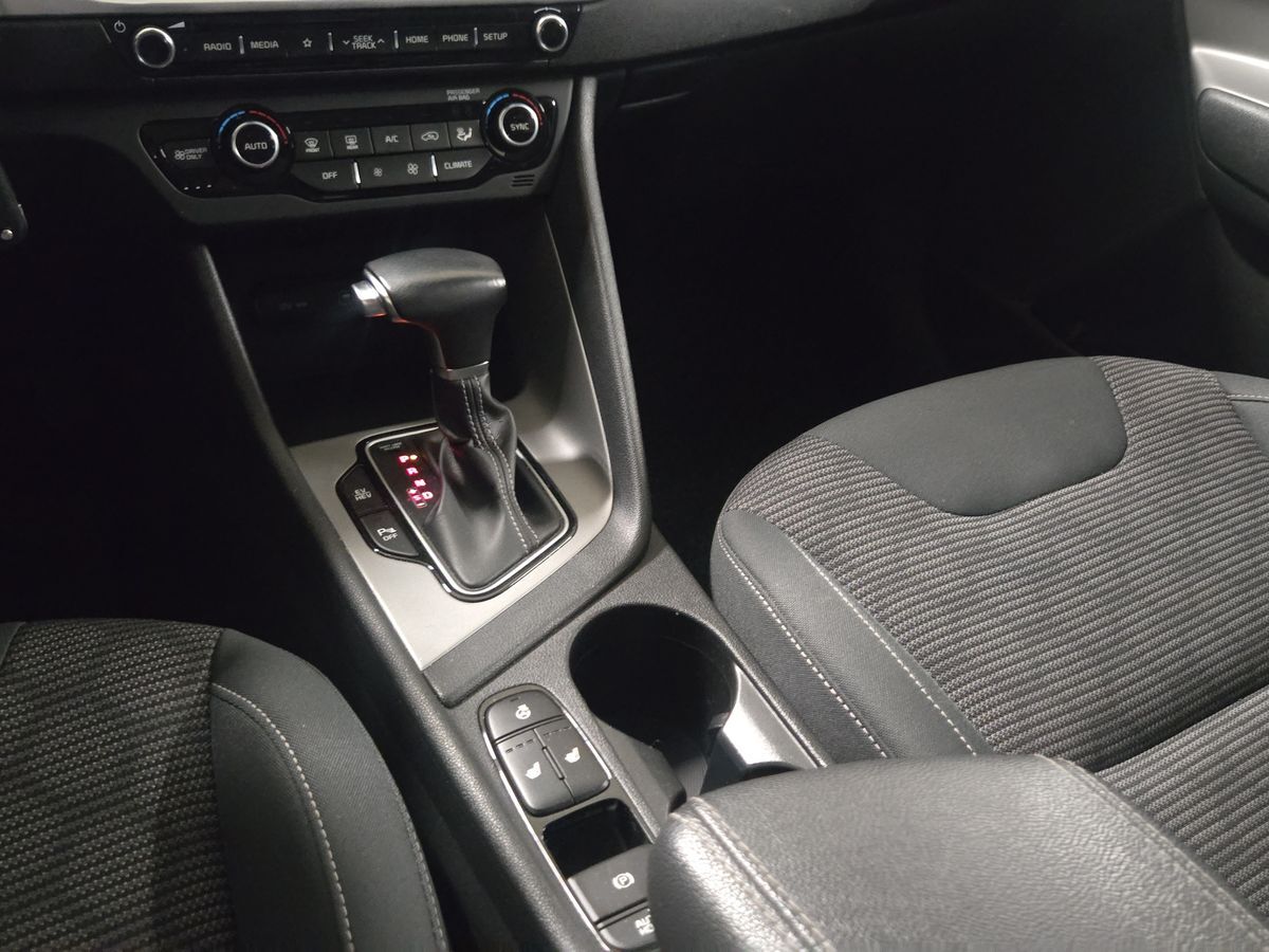 Billede af Kia Niro 1,6 GDI PHEV  Plugin-hybrid Comfort DCT 141HK 5d 6g Aut.