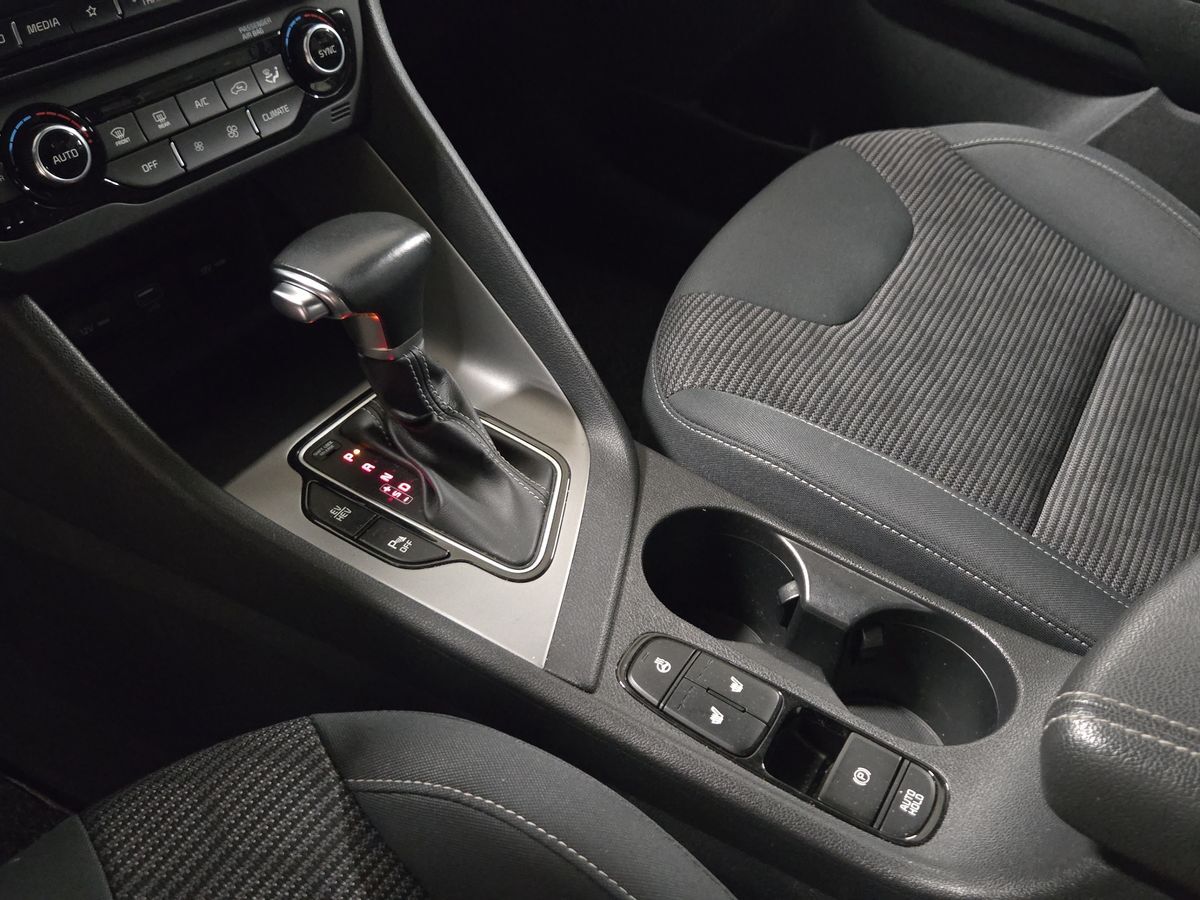 Billede af Kia Niro 1,6 GDI PHEV  Plugin-hybrid Comfort DCT 141HK 5d 6g Aut.
