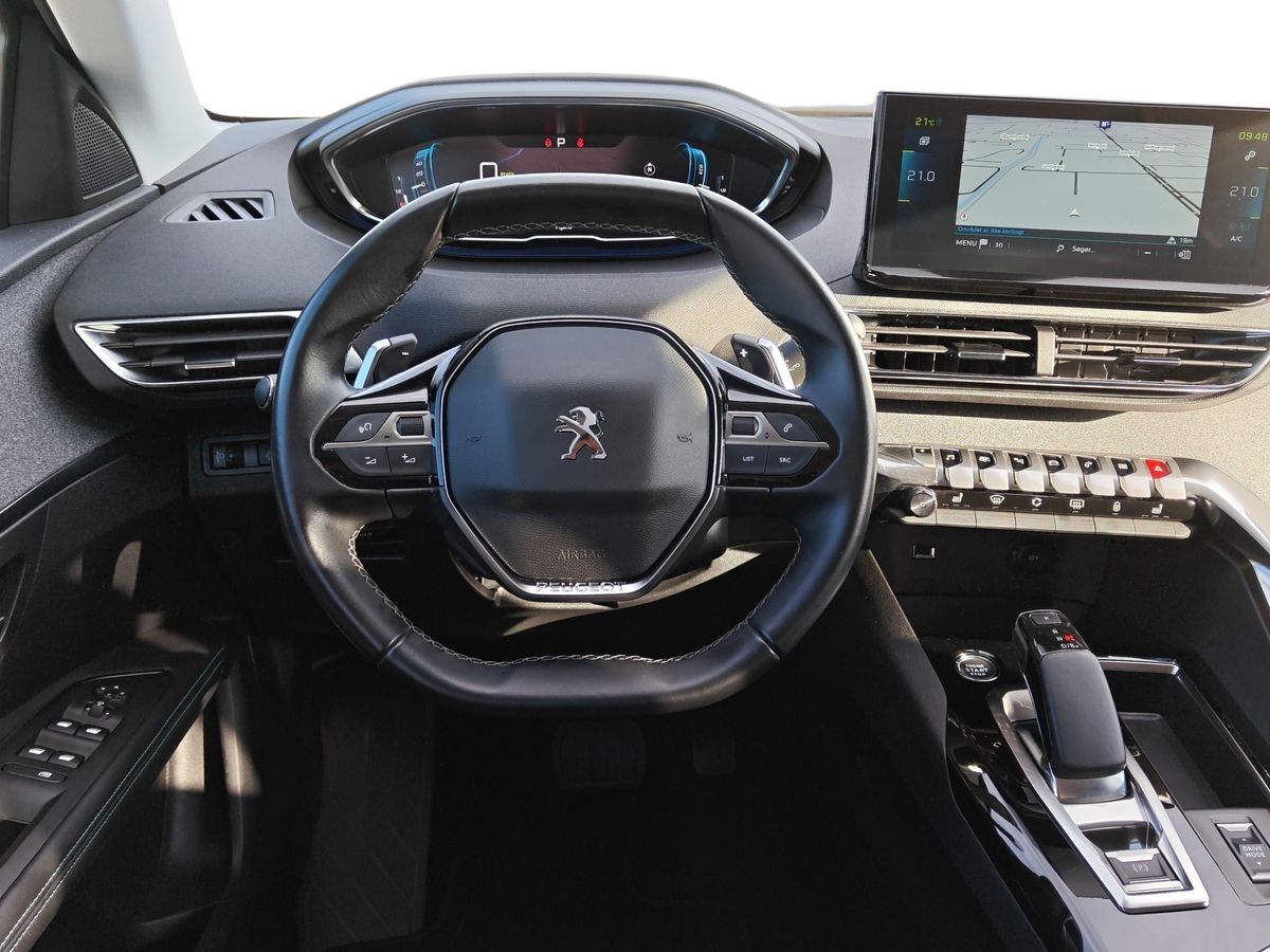 Billede af Peugeot 3008 1,6 PureTech  Plugin-hybrid Selection Sport EAT8 225HK 5d 8g Aut.