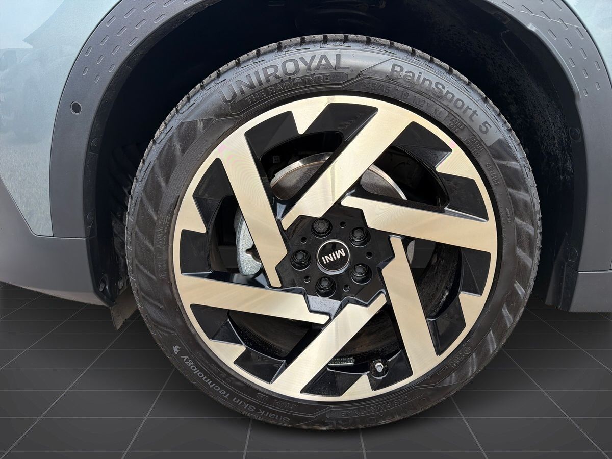 Billede af Mini Countryman E EL Favoured Trim M 204HK 5d Aut.