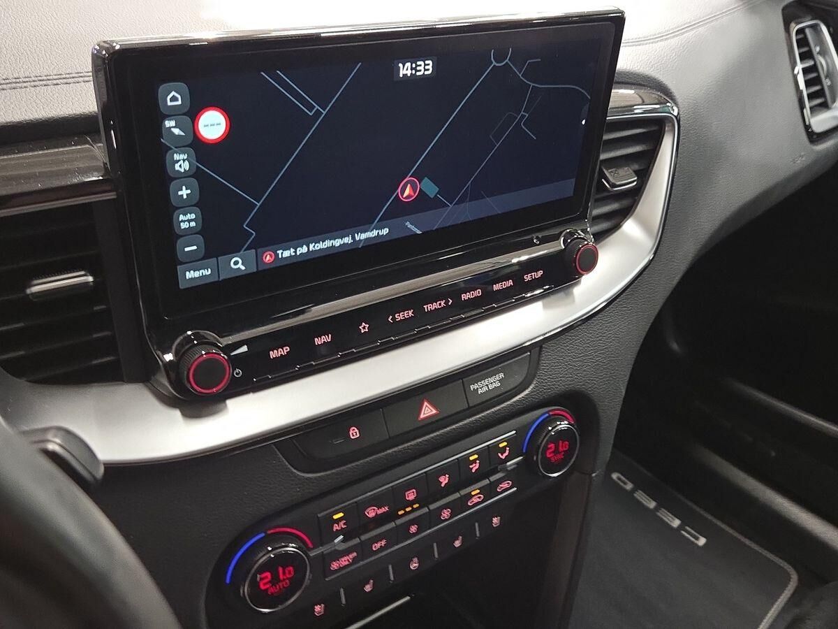 Billede af Kia Ceed SW 1,6 GDI PHEV  Plugin-hybrid Upgrade m/Plus DCT 141HK Stc 6g Aut.