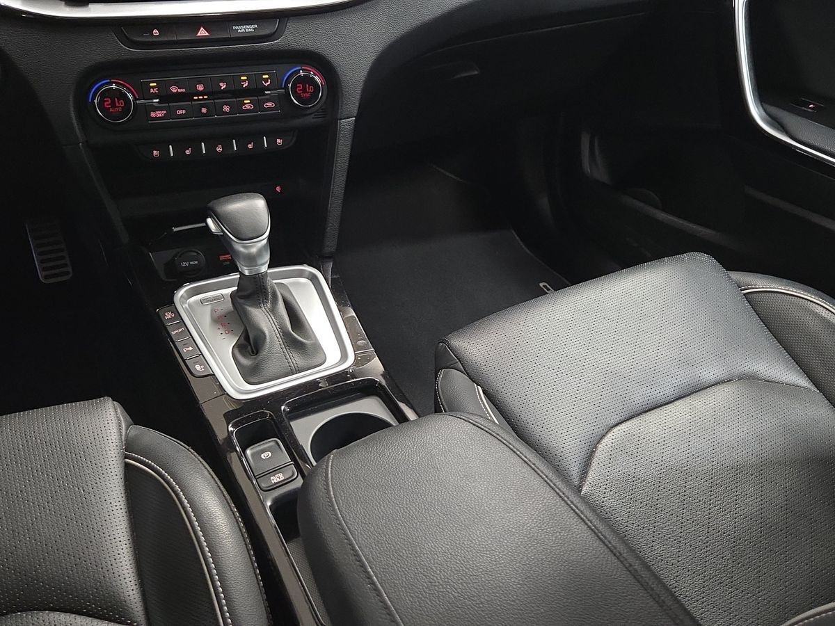 Billede af Kia Ceed SW 1,6 GDI PHEV  Plugin-hybrid Upgrade m/Plus DCT 141HK Stc 6g Aut.