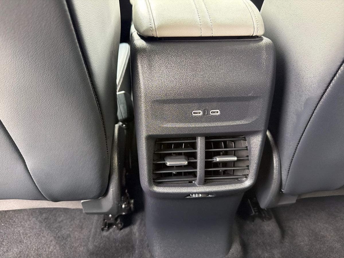 Billede af Ford Explorer EL UR Select RWD 286HK 5d Aut.