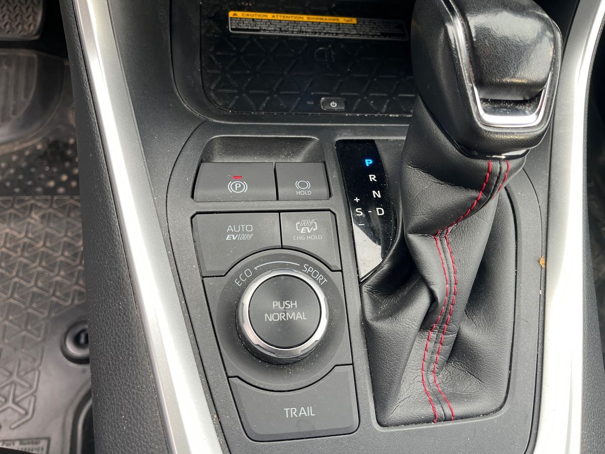 Billede af Toyota RAV4 Plug-in 2,5 Plugin-hybrid H3 Premium AWD 306HK 5d 6g Aut.