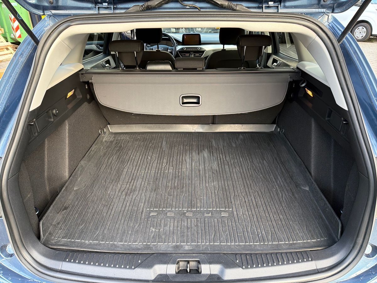 Billede af Ford Focus 1,0 EcoBoost Connected 125HK Stc 8g Aut.